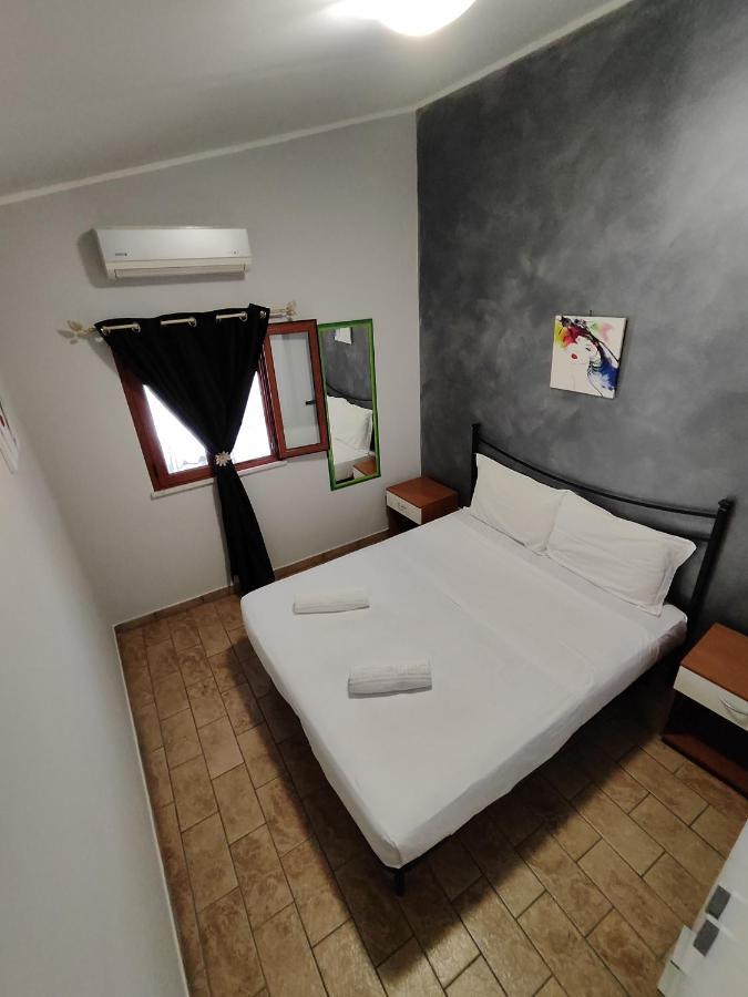 Sicily Travel Apartment'S 4 Giardini Naxos Exterior photo
