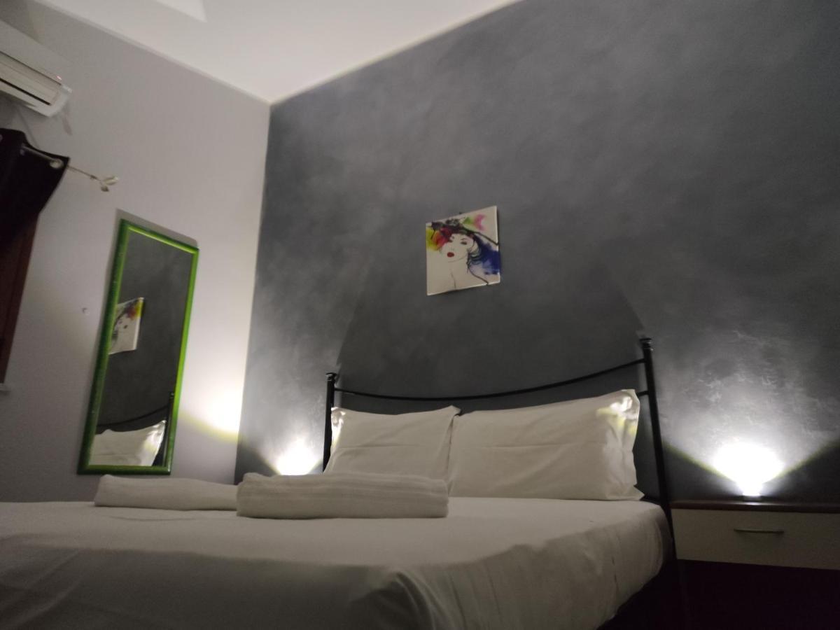 Sicily Travel Apartment'S 4 Giardini Naxos Exterior photo
